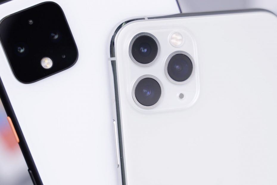 silver iPhone 11 and 11 Pro