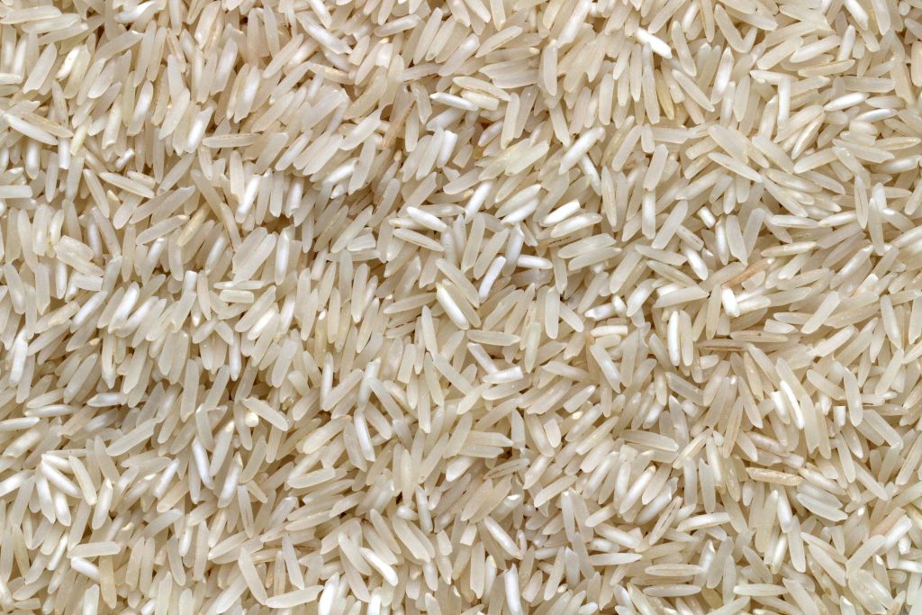 white rice grains 