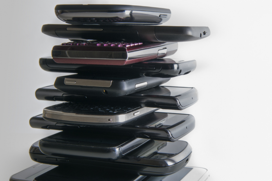 cell-phone-disposal-how-to-dispose-of-old-phones
